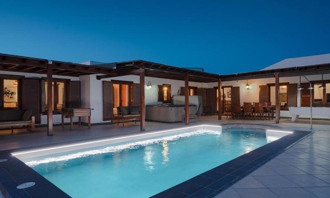 Tias Casa | Villa abubilla