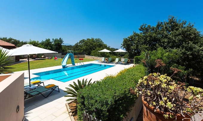 Atsipópoulon Villa | Villa Acorn