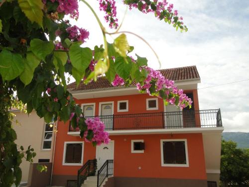 Vrboska Apartamento | Villa Agava