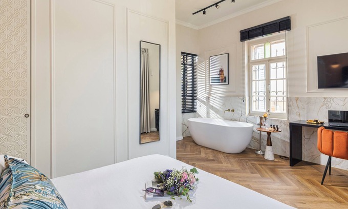 Nachlaot Hotel | Villa Albi - Machne Yehuda Hotel