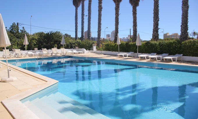 Portimao Cama Y Desayuno | Villa Alcaide