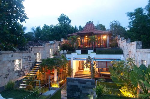 Kretek Casa | Villa Alcheringa Yogyakarta
