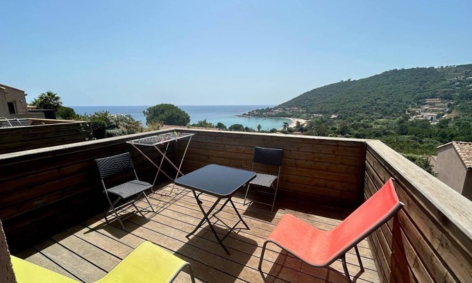 Tarcu Casa | VILLA ALMA -3***- FRENTE AL MARE - CONCA