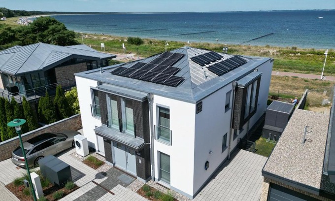 Glowe Apartamento | Villa Am Meer Glowe Apartment OG