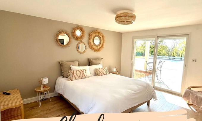 Bully Casa | Villa ambre in Bully between Lyon & Beaujolais