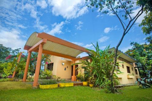 La Vega Province Casa | VILLA ANACAHUITA, Limonal