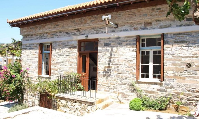 Marmari Villa | Villa Appetite
