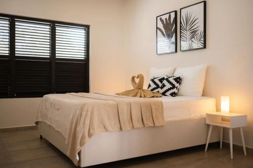 Steenrijk Casa | VILLA Arte - just minutes from Mambo & Pietermaai