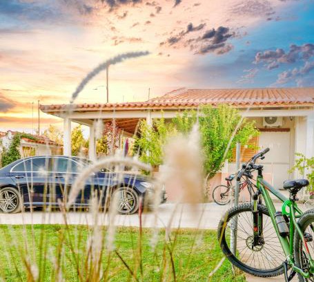 Spata-Artemida Casa | Villa Artemis Leto - Escape Near, City, Beach & Athens Airport