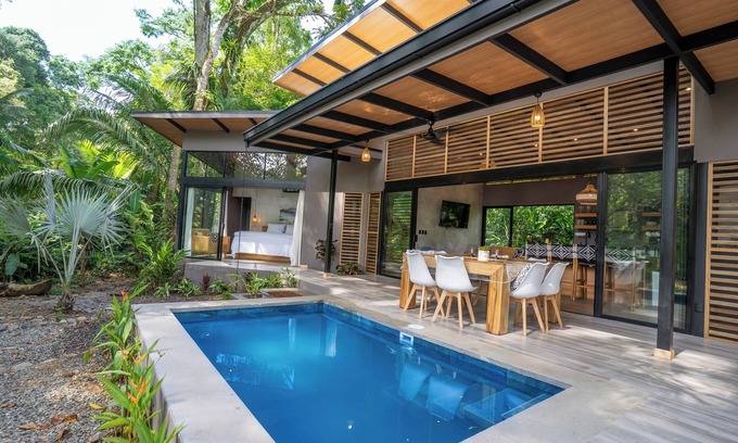 Punta Uva Casa | Villa Asencia - Relax in Punta Uva with Pool & AC