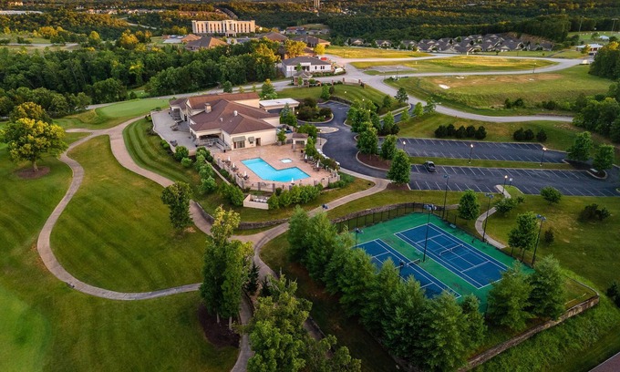Branson Casa | Villa at the Hills - A Grand Branson Vacation! 4 BDR Golf Resort Villa