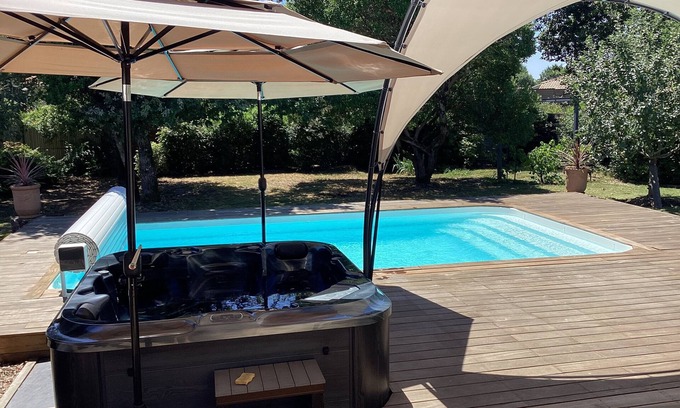 Ares Casa | Villa au Bassin Darcachon, Spa, à Arès. Entre Andernos et Lège cap Ferret