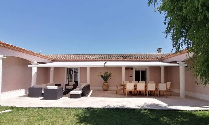 Liouc Villa | Villa au Calme