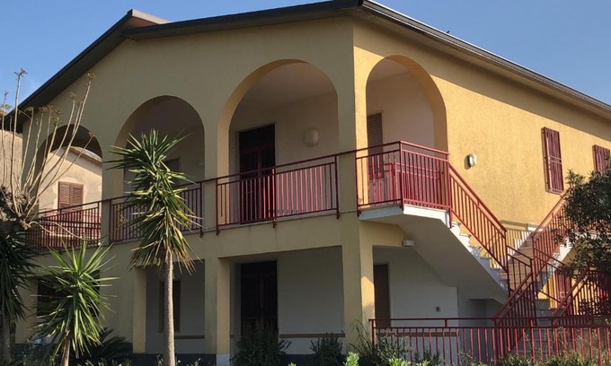 Alcamo Apartamento | Villa Augustea