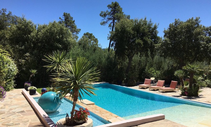 Le Muy Villa | Villa Avec Piscine et Jacuzzi Entre Golfe de St Tropez et Gorges du Verdon