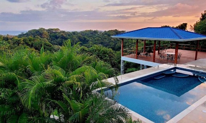 Samara Casa | Villa Azul