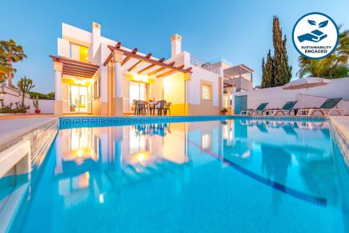 Castelo Villa | Villa Azzurra by Algarve Vacation
