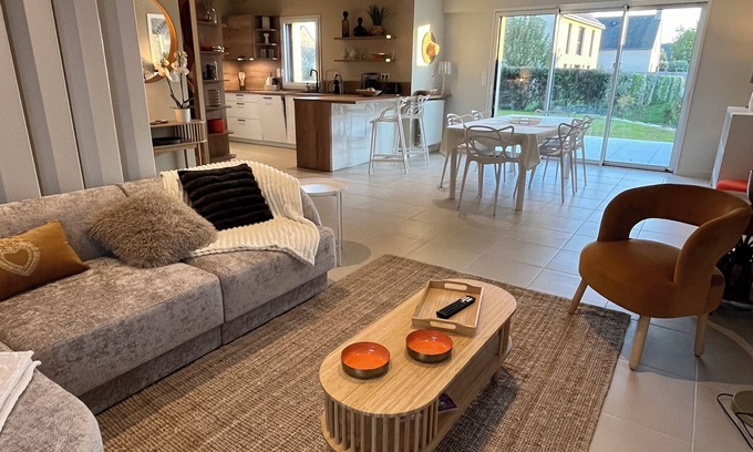 Saint-Jouan-des-Guerets Casa | Villa Bambou, 5 minutes from Saint-Malo, new and quiet house!