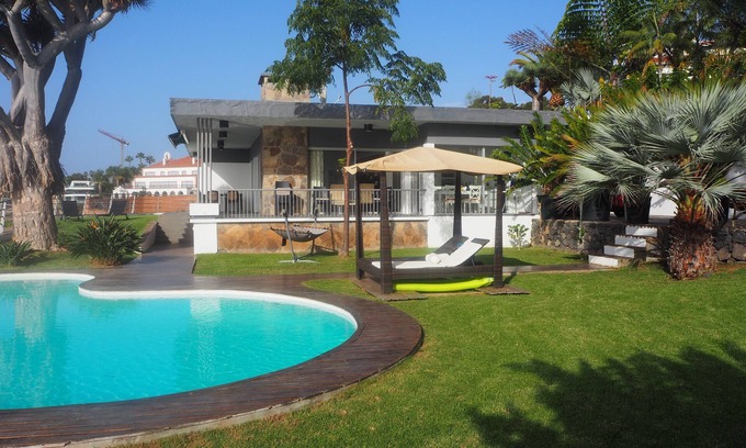 Santa Úrsula Chalet De Esquí | VILLA BAHIA DE MICHEL