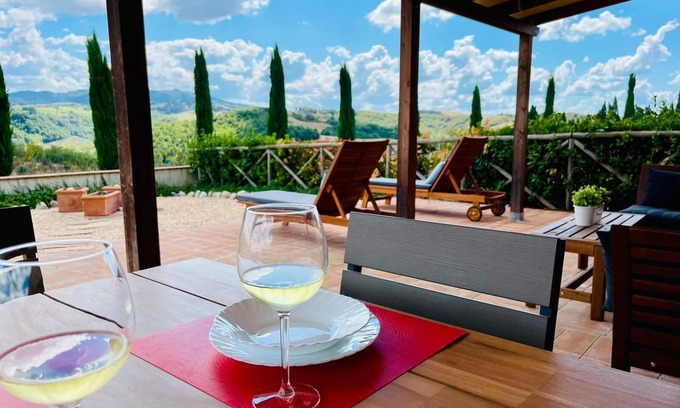 Volterra Apartamento | Villa Bel Sogno - Beautiful View Of Volterra And The Countryside.