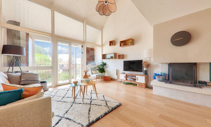 Arzon Chalet De Esquí | Villa Bella - A 150 m de la playa y del puerto