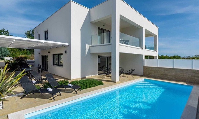 Milohnici Villa | Villa Bella Vista A - villa contemporánea con piscina privada cerca de la playa