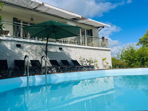 Mailly-le-Chateau Casa | Villa Bellevue