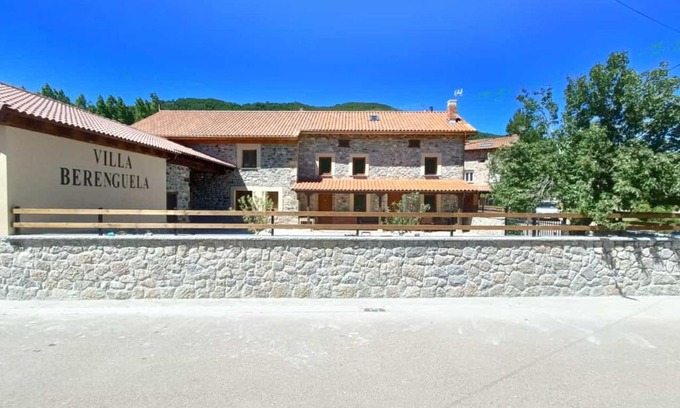 Boca de Huergano Chalet De Esquí | VILLA BERENGUELA