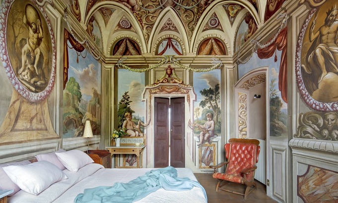 Azzate Apartamento | Villa Berla. Frescoed Flat