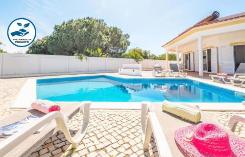 Branqueira Villa | Villa Bermudas by Algarve Vacation