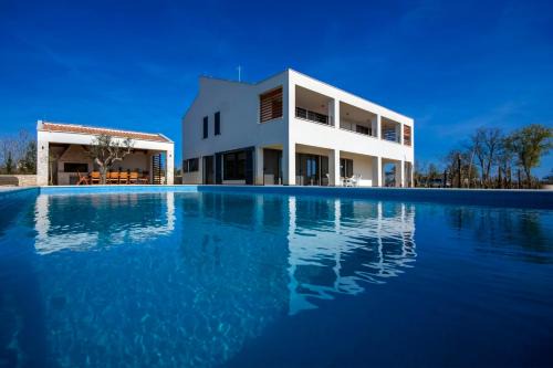 Svetvincenat Villa | Villa Bianca