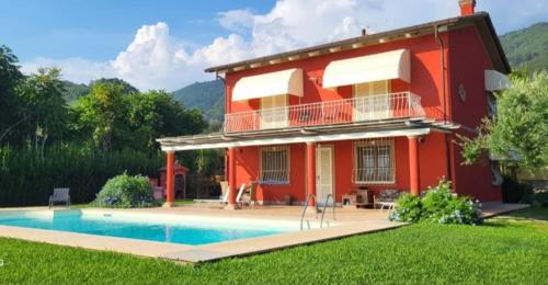 Pietrasanta Villa | Villa Bice in Versilia