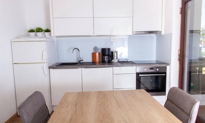 Razanj Villa | Villa Bilic : Apartment with sea view