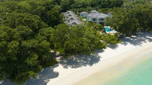 Beau Vallon Villa | Villa Blanc - Chateau Elysium