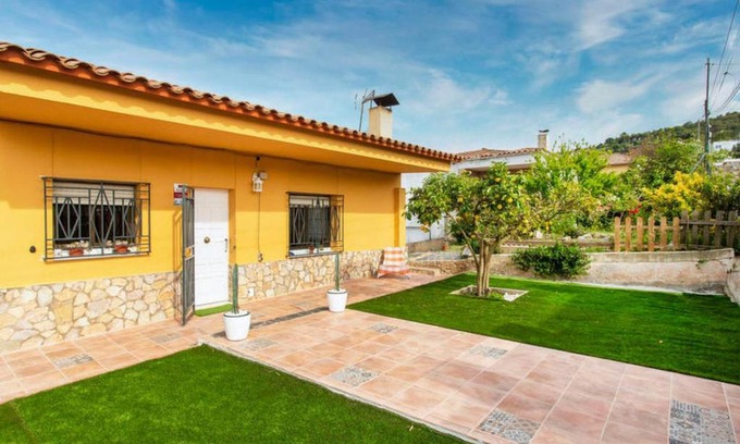 Mont Barbat Casa | Villa Blanca 10 minutos de la Playa Costa Brava