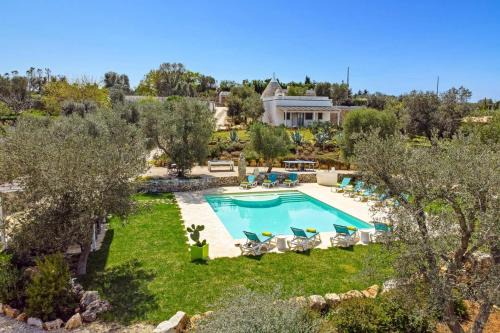 Ceglie Messapica Villa | Villa Borgo Mediterraneo by Villa Plus