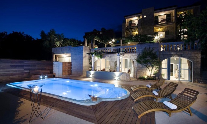 Tucepi Apartamento | Villa Bougenvilia Tomas
