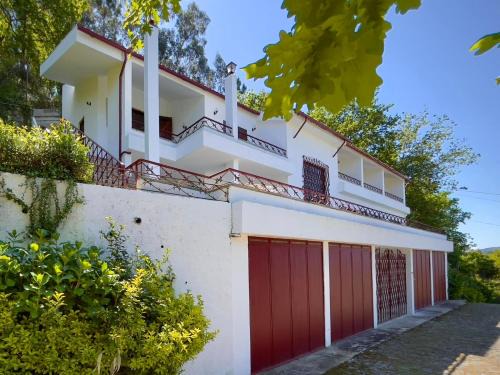 Bouro Casa | Villa Bouro - Breathtaking scenery near Gerês