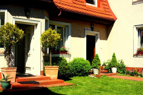 Leba Casa | Villa Bri