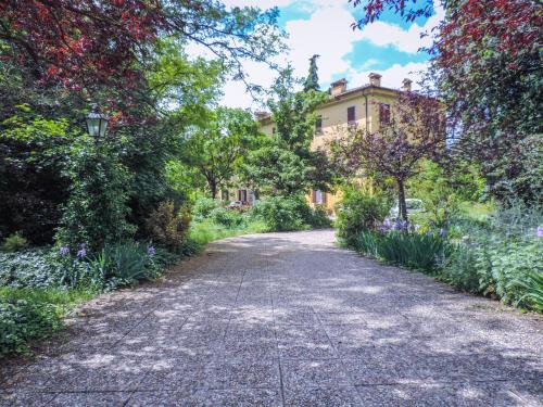 San Lazzaro di Savena Cama Y Desayuno | Villa Brizzi