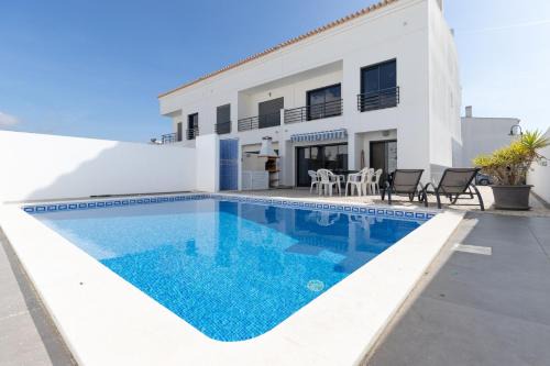 Vila Nova De Cacela Casa | Villa Buganvilia by ALGARVEMANTA