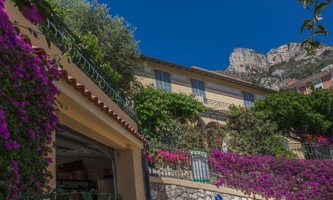 Cap d'Ail Villa | Villa construida en la década de 1920, recientemente restaurada y cerca de Mónaco y la playa.