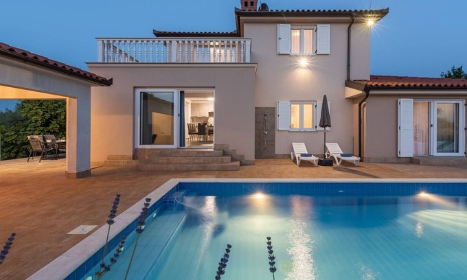 Radini Villa | Villa Buroli with Pool, Jacuzzi and Sauna