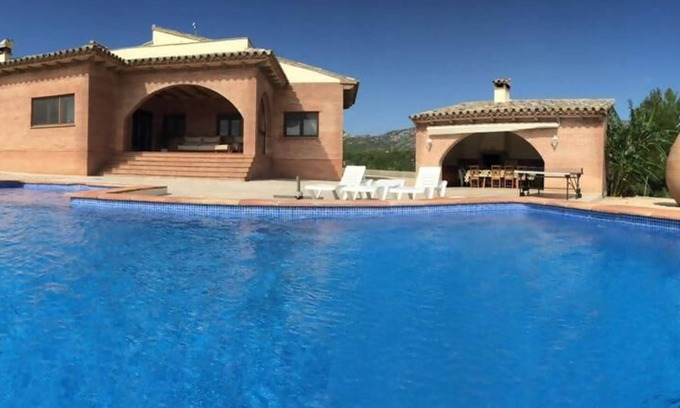 L'Ametlla de Mar Casa | Villa Ca L'Abril, piscina privada, Wifi, A/C