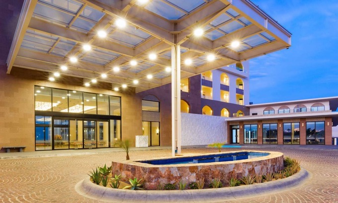 El Tezal Complejo | Villa Cabo 3 bedroom penthouse hot tub loaded amenities