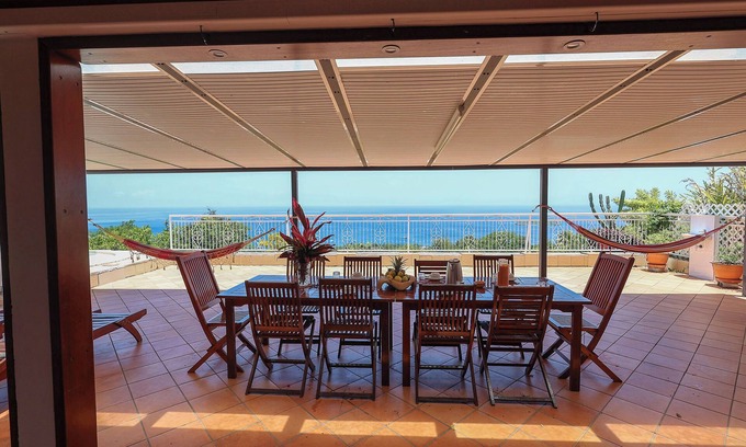 Bouillante Villa | Villa CAFÉIÈRE : Swimming pool, 9 guests, sea view, Bouillante
