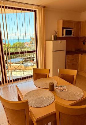 Sveti Vlas Apartamento | Villa CALABRIA