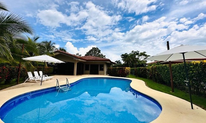 Esterillos Este Casa | Casa Camino Corral por Vacation Pura Vida