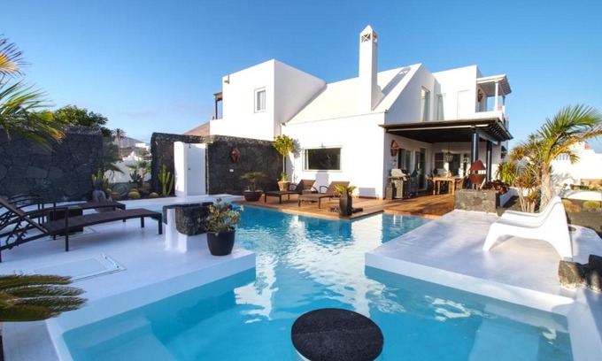 Tias Villa | Villa Canis