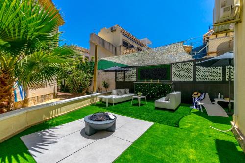 Torrevieja Villa | Villa Capricho Playa - Palm Beach